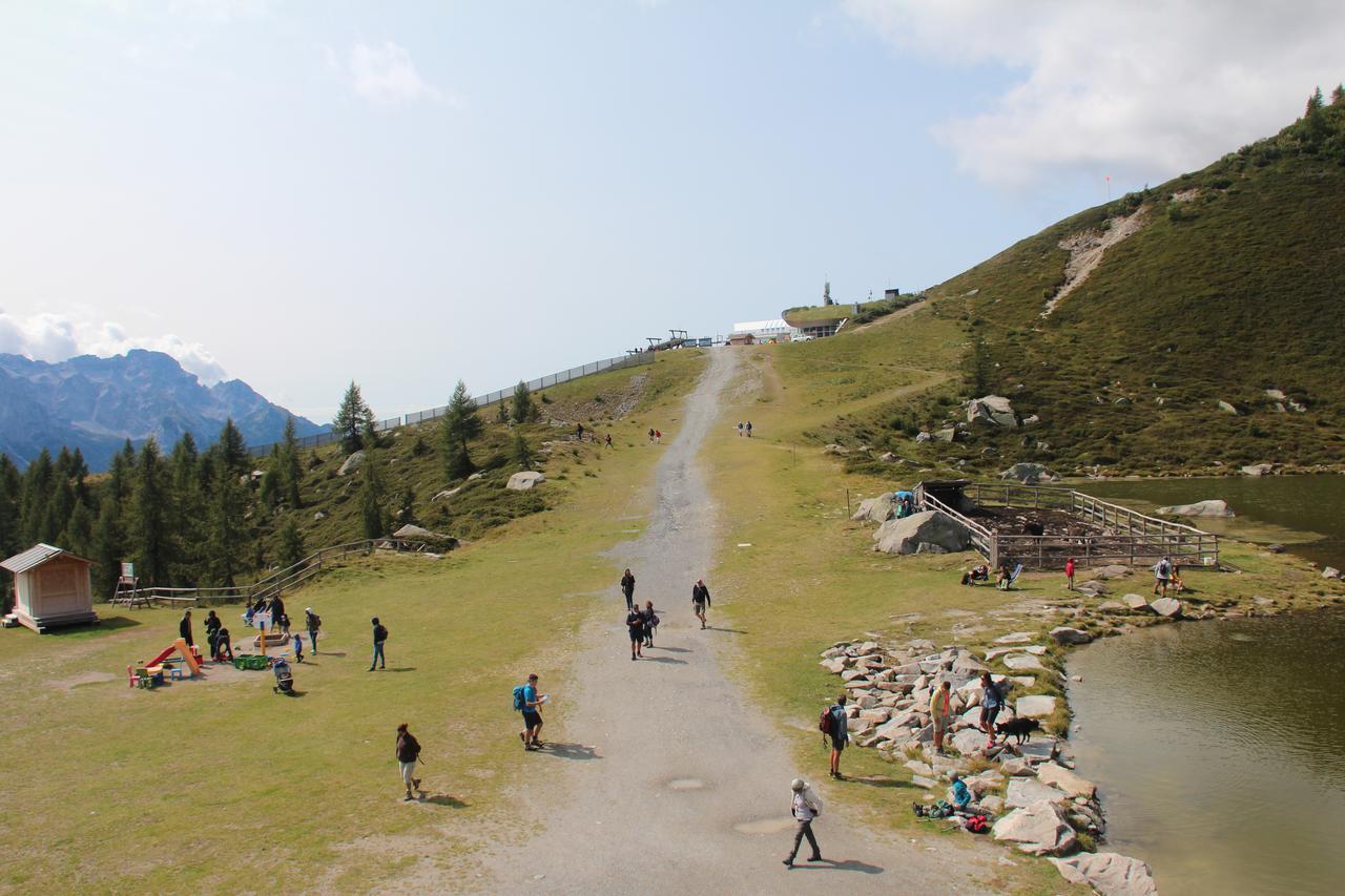 Hotel Rifugio Viviani Pradalago Madonna Esterno foto